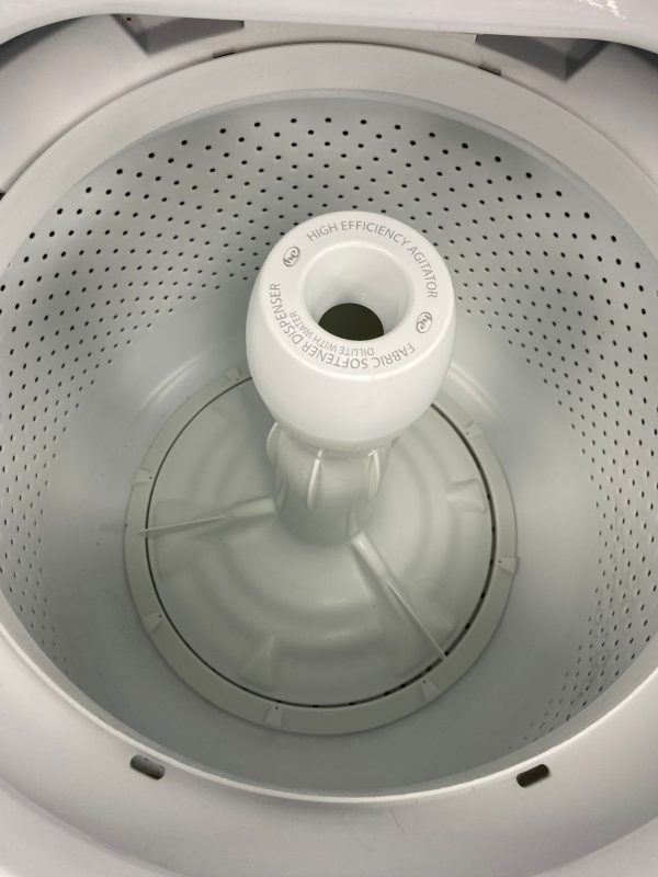 Used Whirlpool 27” Laundry Center Washer and Dryer WET4027EW1 For Sale