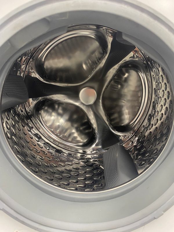 Used Bosch 24” Front Load Washer and Electric Dryer Stackable Set WAS24460UC WTV76100CN For Sale