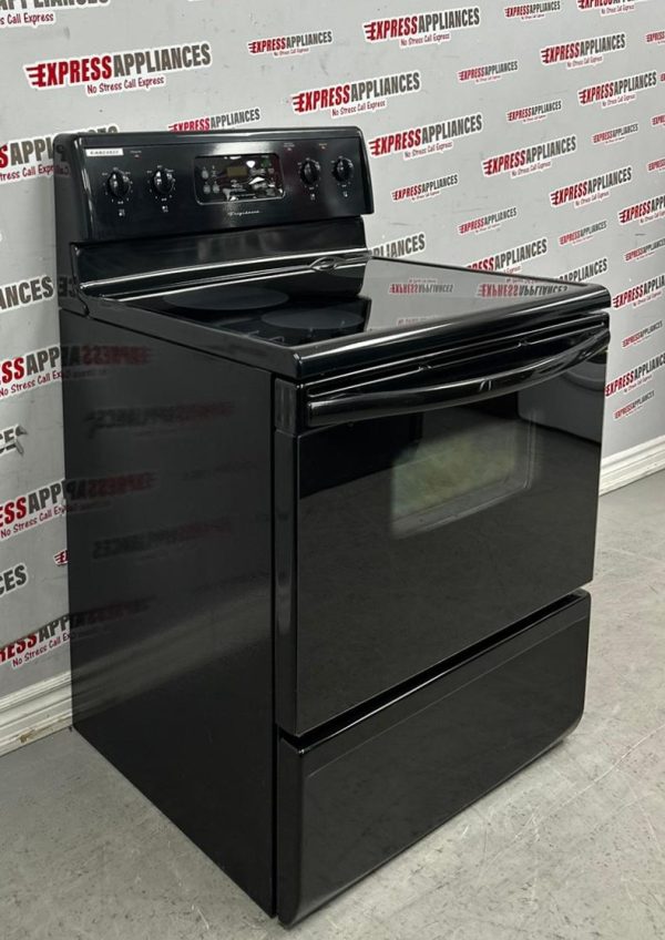 Used Frigidaire 30” Freestanding Glass Top Stove CFEF372CB1 For Sale