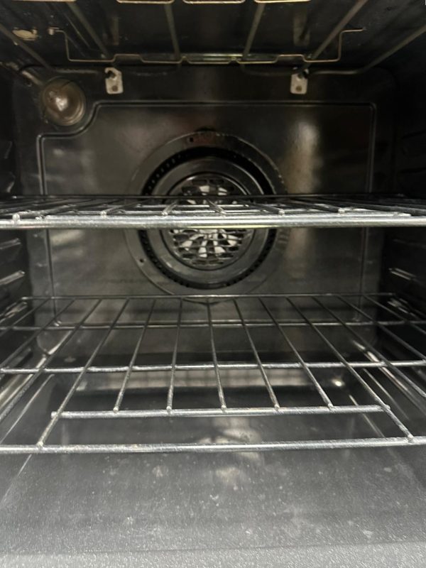 Used Frigidaire 30” Freestanding Glass Top Stove CGEF3059RFB For Sale