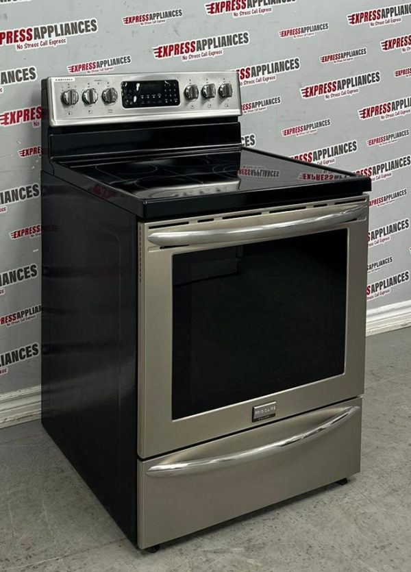 Used Frigidaire 30” Freestanding Glass Top Stove CGEF3059RFB For Sale