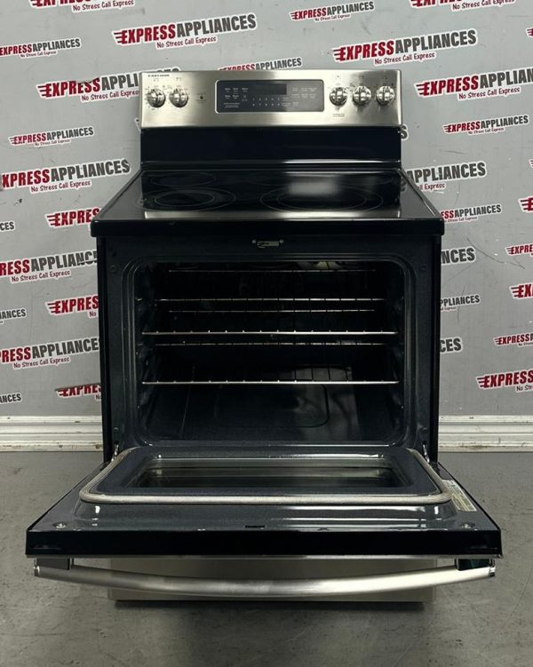 Used GE 30” Freestanding Glass Top Stove JCB840SK1SS For Sale