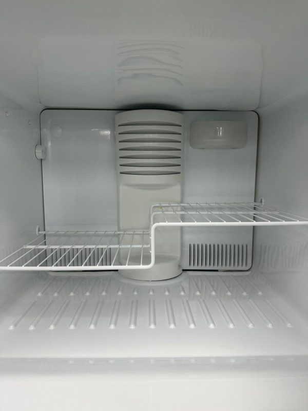 Used GE 30” Top Freezer Refrigerator GTS18SBSWRSS For Sale