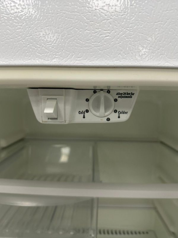 Used Kenmore 29” Top Freezer Refrigerator For Sale