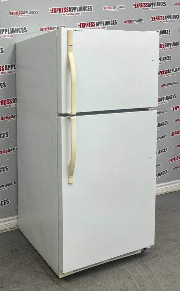 Used Kenmore 29” Top Freezer Refrigerator For Sale