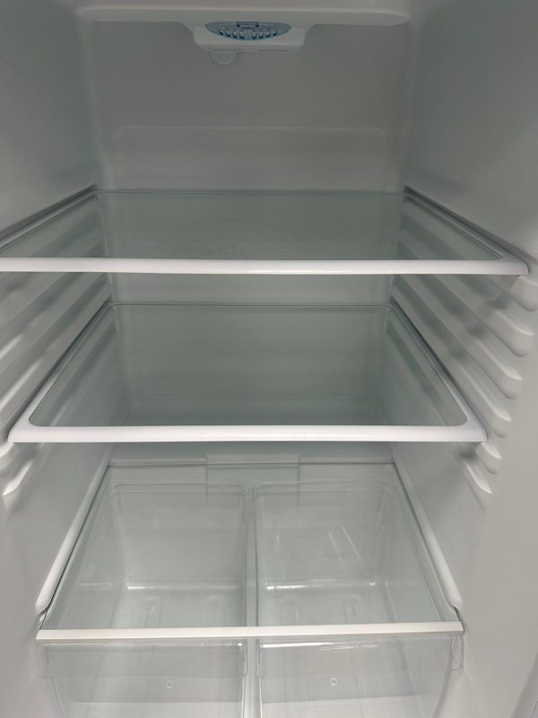 Used Moffat 24” Counter Depth Top Freezer Refrigerator MPE12FGKAWW For Sale