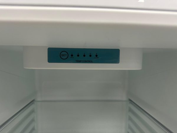 Used Moffat 24” Counter Depth Top Freezer Refrigerator MPE12FGKAWW For Sale