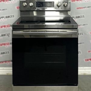 Used Samsung 30” Freestanding Glass Top Stove NE59R4321SS/AC For Sale