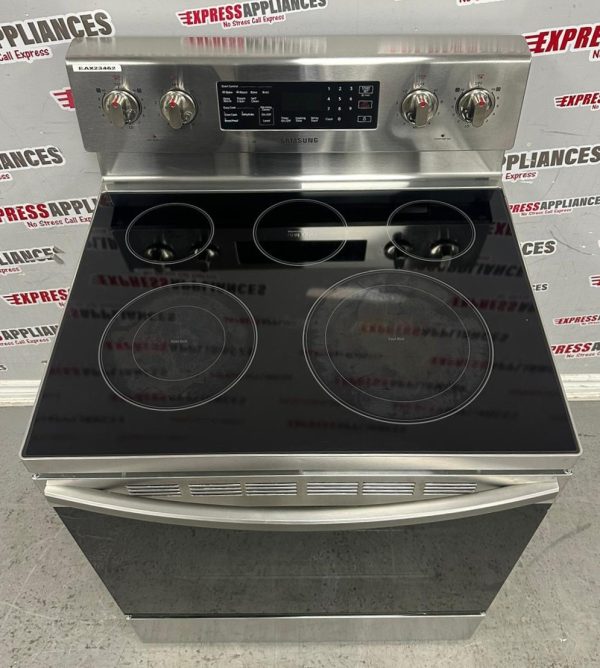 Used Samsung 30” Freestanding Glass Top Stove NE59R4321SS/AC For Sale