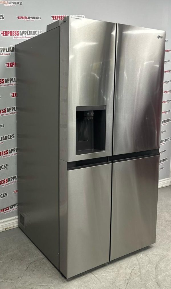 Open Box LG 36” Side-By-Side Refrigerator LRSXS2706S/01 SKU: EAC23568 For Sale