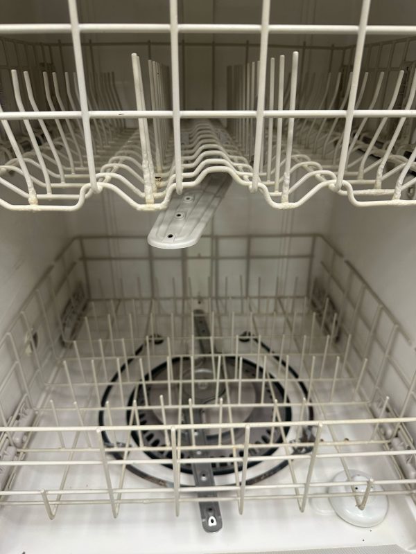 Used Amana 24" Build-In Dishwasher ADB1600AWB1 For Sale