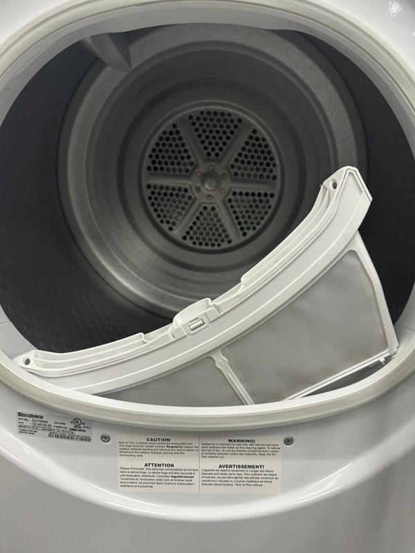 Used Blomberg 24” Electric Stackable Dryer DV17600W For Sale