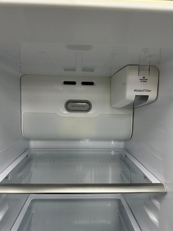 Used Bosch 36” Counter Depth Side-By-Side Refrigerator B20CS51SNS/02 For Sale