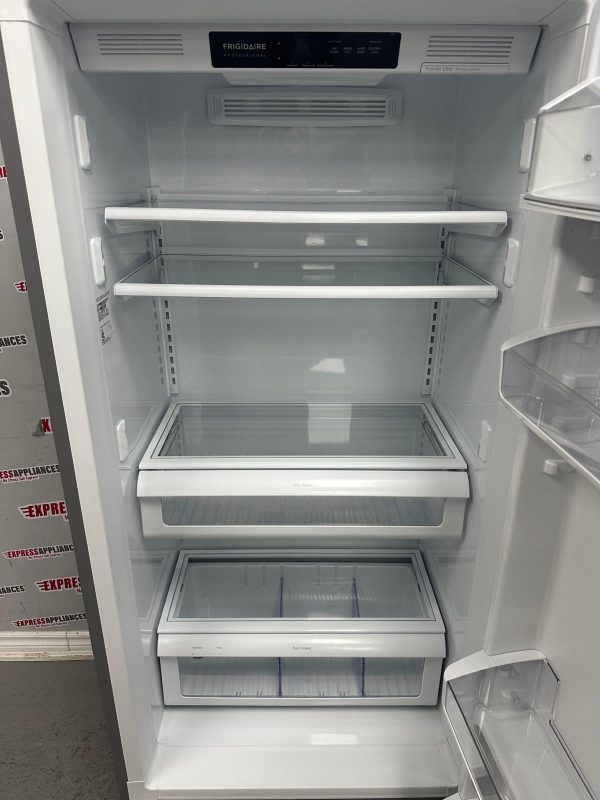 Used Electrolux 32” Counter Depth Freezerless Refrigerator FPRU19F8RFF SKU: EA23060 For Sale