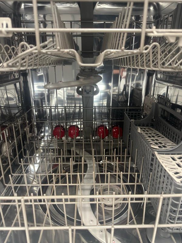 Used Kenmore 24" Build-In Dishwasher 665.13943K010 For Sale