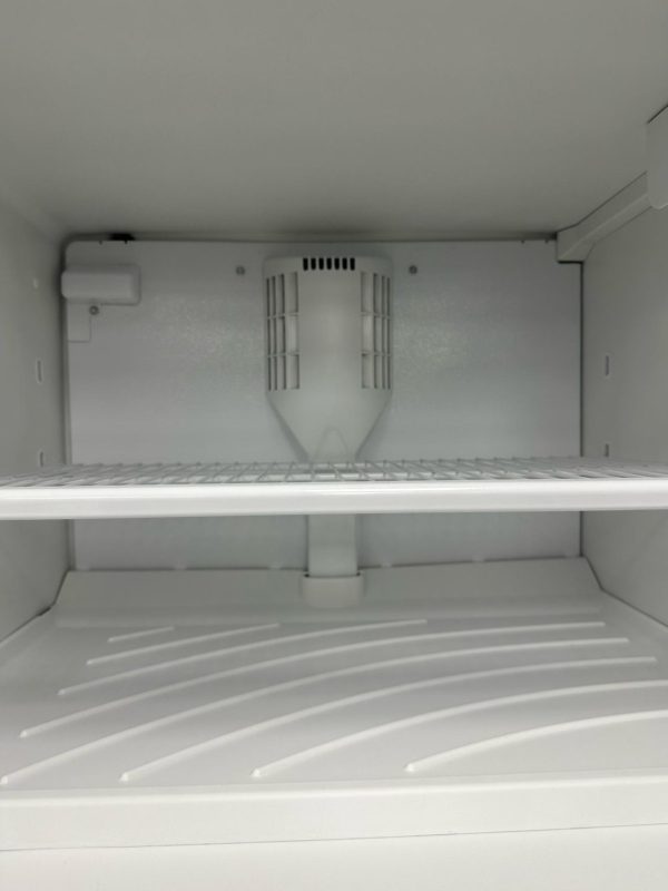 Used Kenmore 30” Top Freezer Refrigerator 106.61993100 For Sale