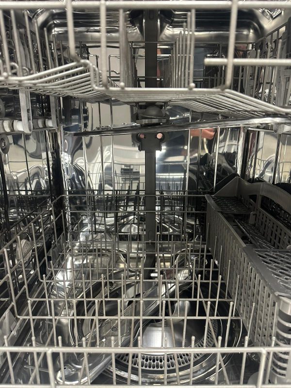 Used Maytag 24" Build-In Dishwasher MDB4949SDZ0 For Sale