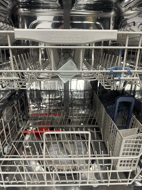 Used Samsung 24" Build-In Dishwasher DW80K5050UW For Sale