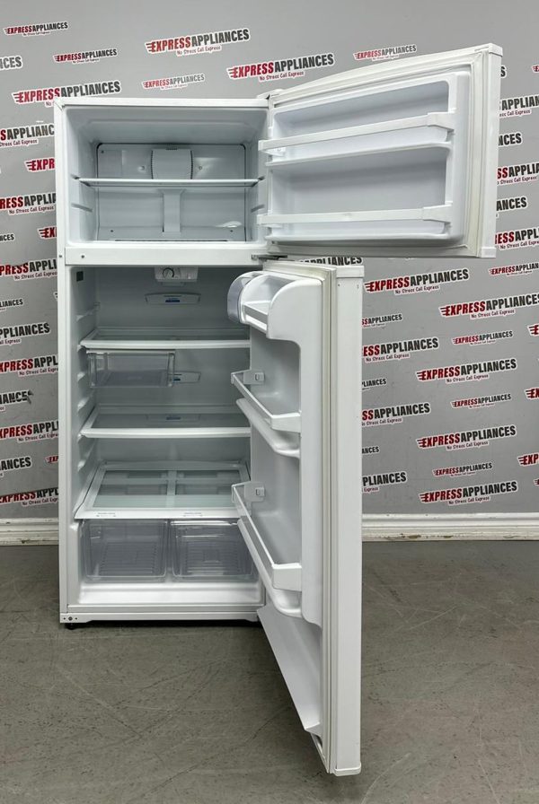 Used Whirlpool 28” Counter Depth Top Freezer Refrigerator W8RXCGFXQ02 For Sale