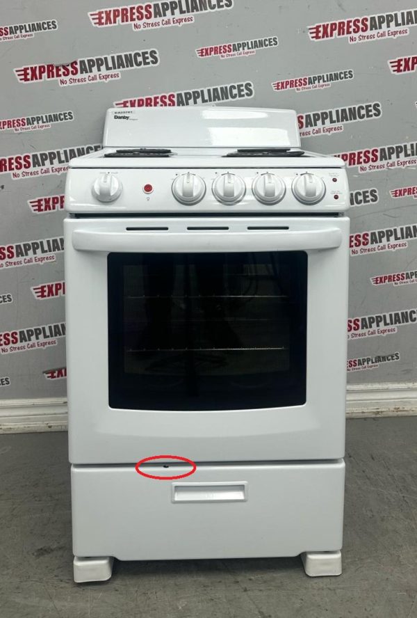 Used Danby 24" Freestanding Coil Stove For Sale