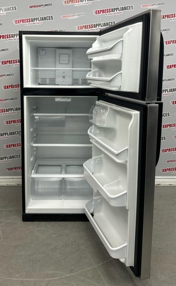 Used Frigidaire 28” Top Freezer Refrigerator FFHT1621QS4 For Sale