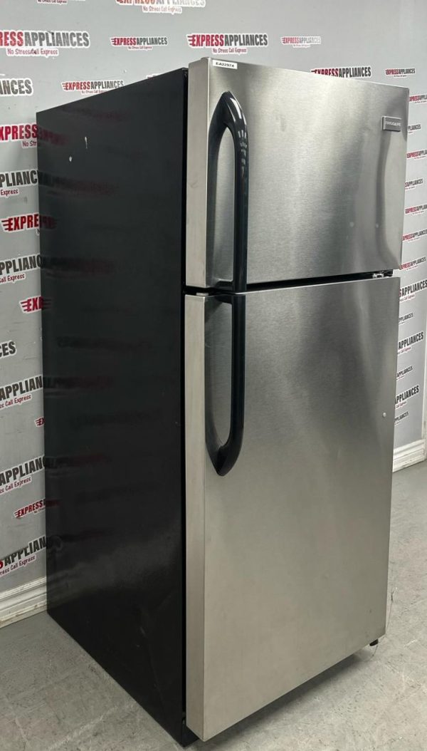 Used Frigidaire 28” Top Freezer Refrigerator FFHT1621QS4 For Sale