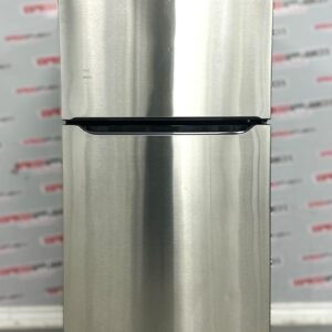 Used Frigidaire 30” Top Freezer Refrigerator FFTR2045VS7 For Sale