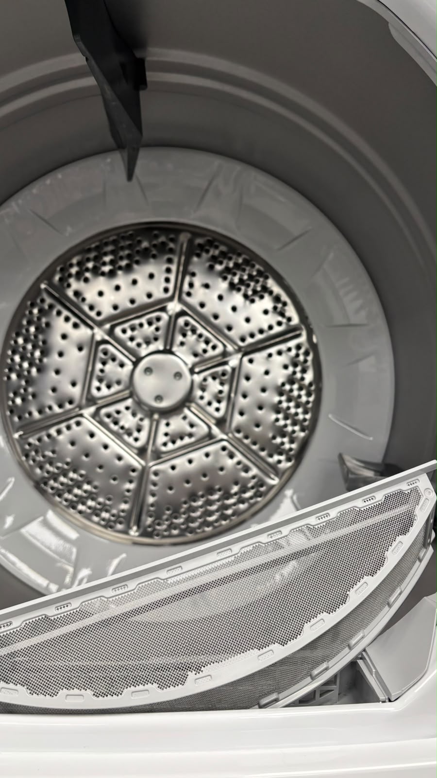 Open Box GE 27” Laundry Center Washer and Dryer GUV27ESMW0WW For Sale Open Box GE 27” Laundry Center Washer and Dryer GUV27ESMW0WW For Sale