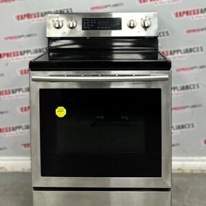Used Samsung 30” Freestanding Glass Top Stove NE59J7630SS/AC For Sale