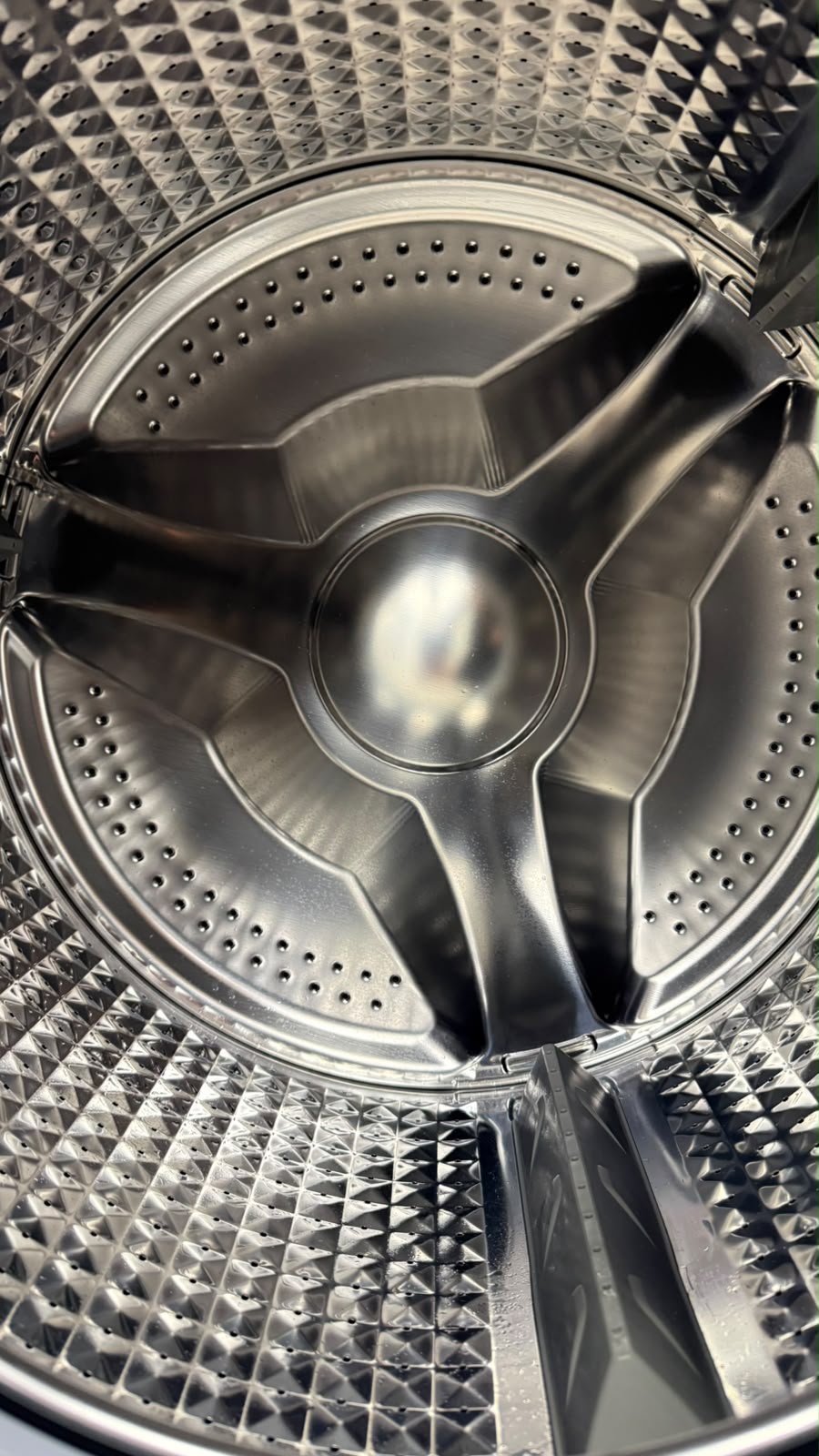 Used GE 24" Front Load Washing Machine WCVH4800K2WW SKU: EA27647 For Sale Used GE 24" Front Load Washing Machine WCVH4800K2WW SKU: EA27647 For Sale