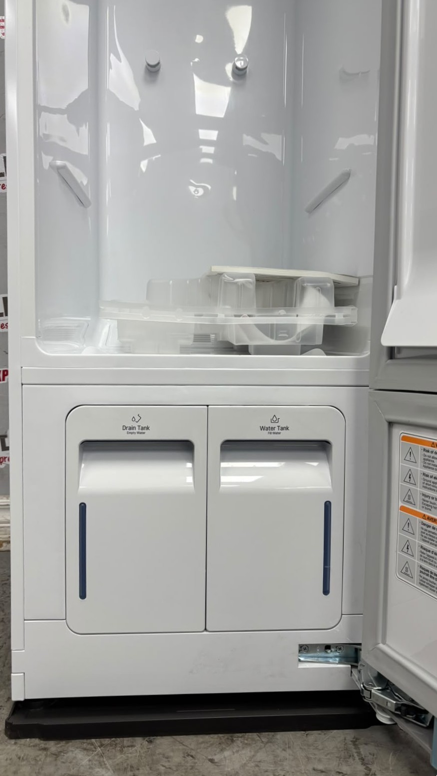 Open Box LG 18” Styler Steam Closet S3CW For Sale Open Box LG 18” Styler Steam Closet S3CW For Sale