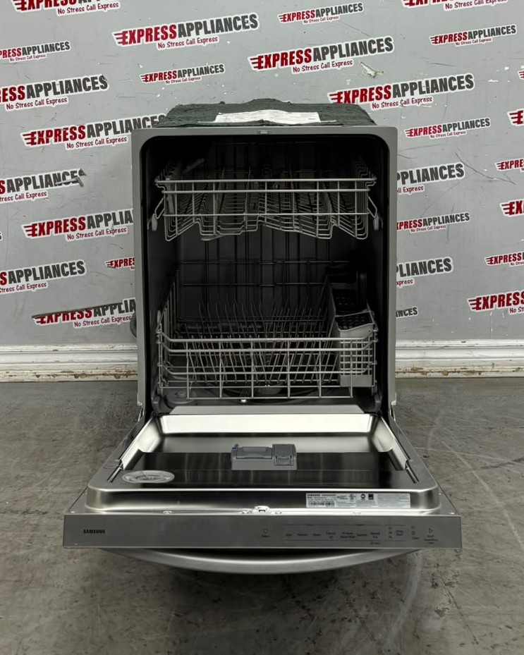 Open Box Samsung 24" Built-In Dishwasher DW80CG4021SR For Sale Open Box Samsung 24" Built-In Dishwasher DW80CG4021SR For Sale