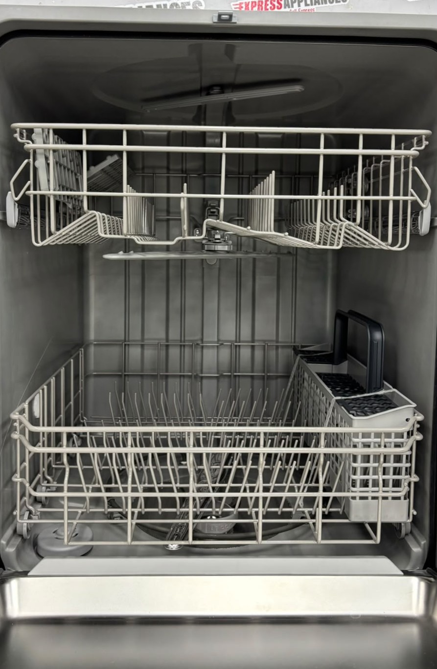 Open Box Samsung 24" Built-In Dishwasher DW80CG4021SR For Sale Open Box Samsung 24" Built-In Dishwasher DW80CG4021SR For Sale