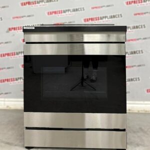 Open Box Samsung 30” Slide-In Induction Stove NSI6DG9900SRAC For Sale
