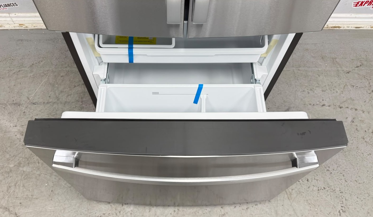 Open Box GE 33” Counter Depth French Door Refrigerator GWE19JYLHFFS For Sale Open Box GE 33” Counter Depth French Door Refrigerator GWE19JYLHFFS For Sale