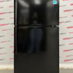 Open Box Whirlpool 30” Top Freezer Refrigerator WRT148FZDB05 For Sale