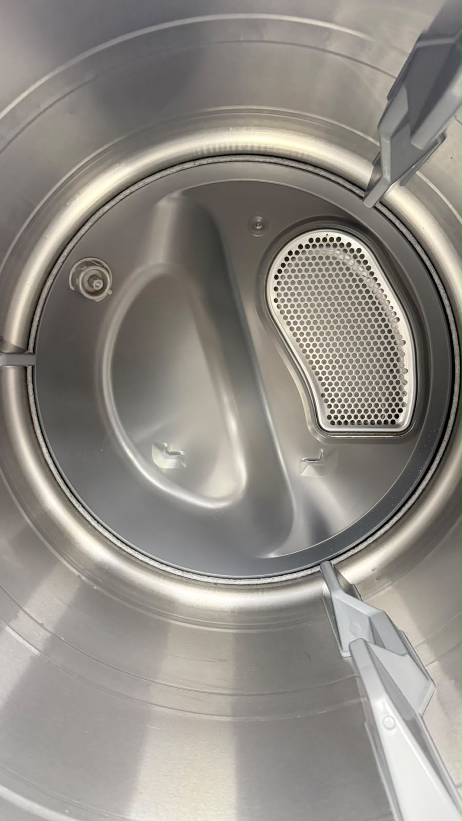Used Samsung 27” Electric Stackable Dryer DV45H6300EP/AC For Sale Used Samsung 27” Electric Stackable Dryer DV45H6300EP/AC For Sale