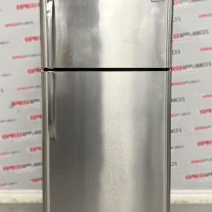 Used Frigidaire 30” Top Freezer Refrigerator CFTR1826LS2 For Sale