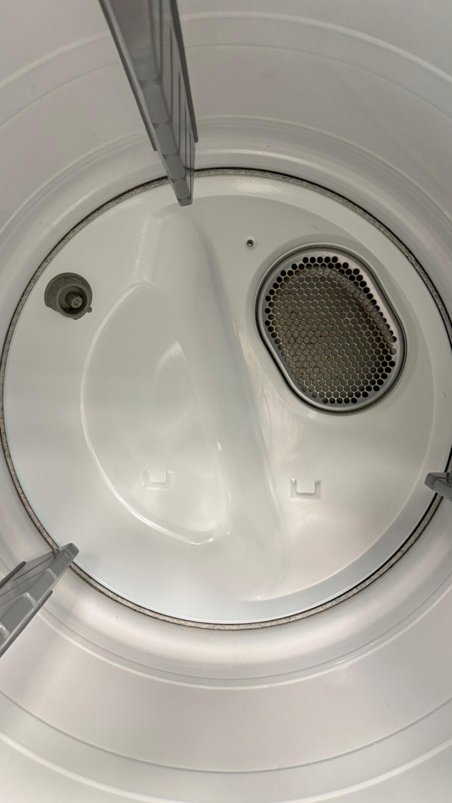 Used Samsung 27” Electric Stackable Dryer DV365ETBGWR/AC For Sale Used Samsung 27” Electric Stackable Dryer DV365ETBGWR/AC For Sale