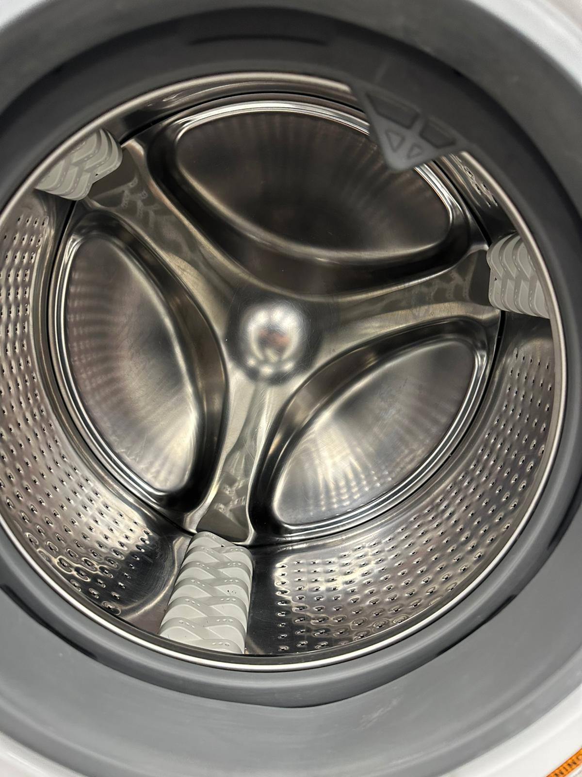 Used Whirlpool 24” Front Load Washer and Ventless Dryer Stackable Set WFW3090JW0 YWHD3090GW0 For Sale Used Whirlpool 24” Front Load Washer and Ventless Dryer Stackable Set WFW3090JW0 YWHD3090GW0 For Sale