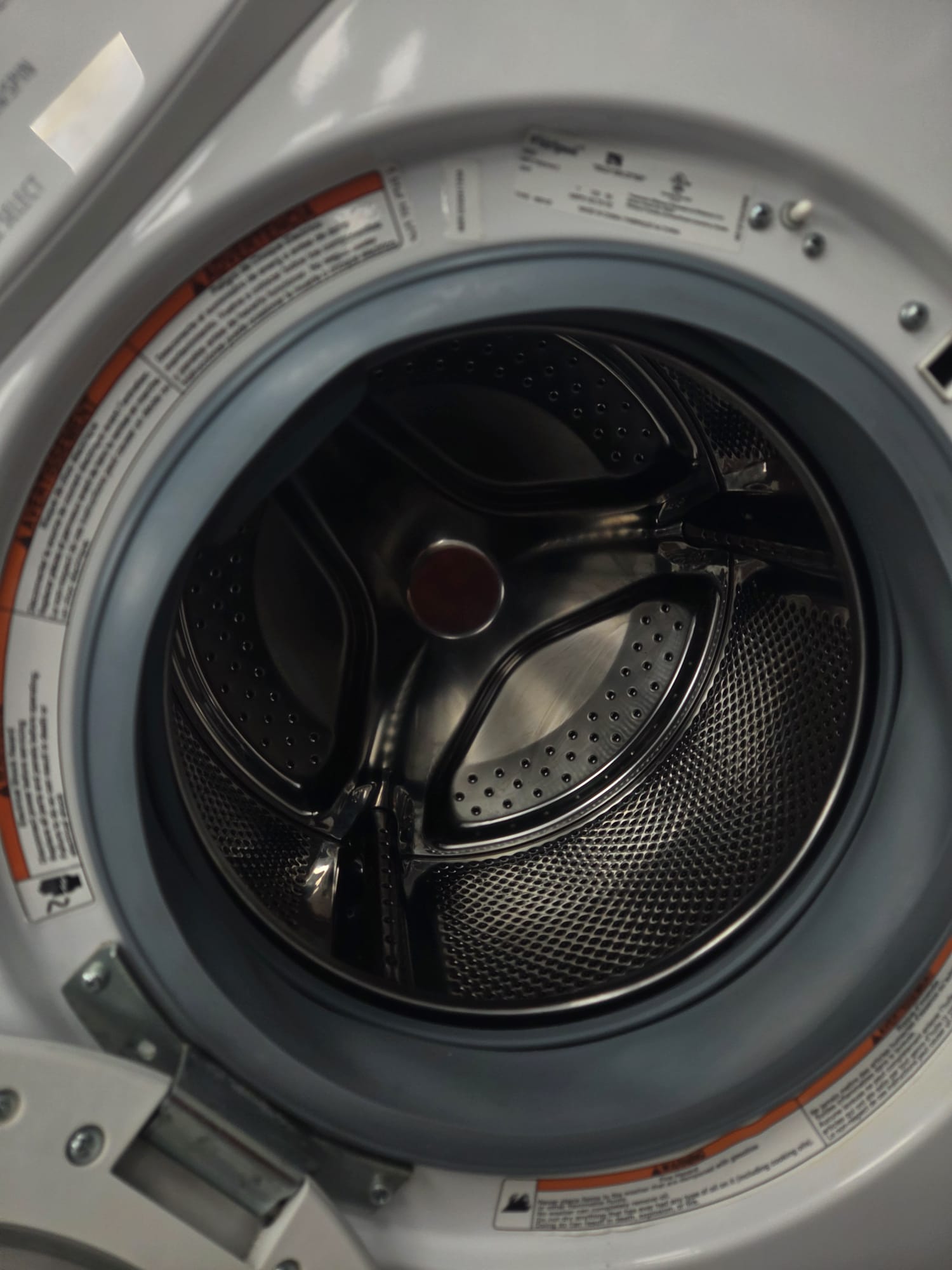 Used Whirlpool 24" Front Load Washing Machine WFC7500VW2 For Sale Used Whirlpool 24" Front Load Washing Machine WFC7500VW2 For Sale