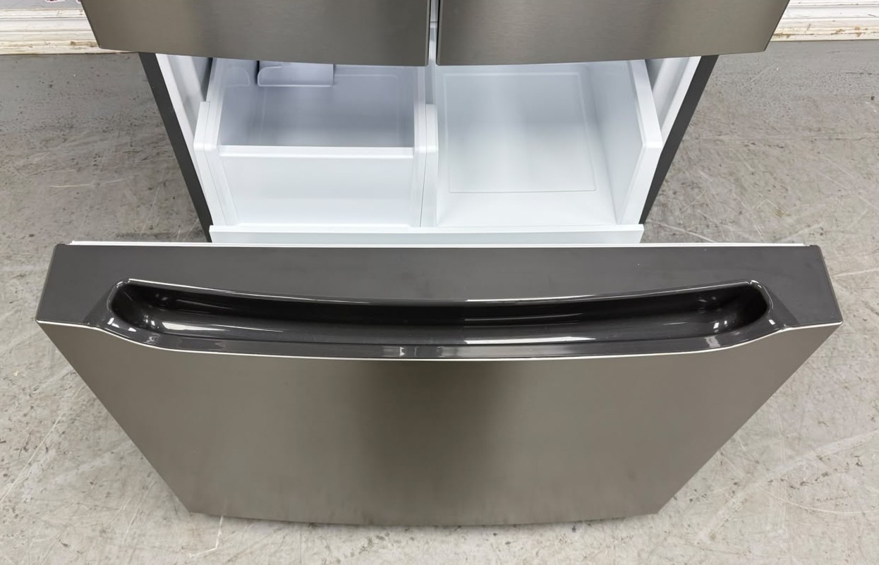Floor Model Frigidaire 30” French Door Refrigerator GRFN2023AF00 For Sale Floor Model Frigidaire 30” French Door Refrigerator GRFN2023AF00 For Sale