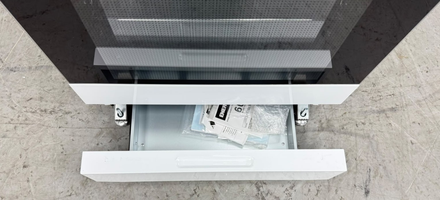 Open Box Element 24” Slide-In Coil Stove EECR24MEW-CA SKU: EAD27349 For Sale Open Box Element 24” Slide-In Coil Stove EECR24MEW-CA SKU: EAD27349 For Sale