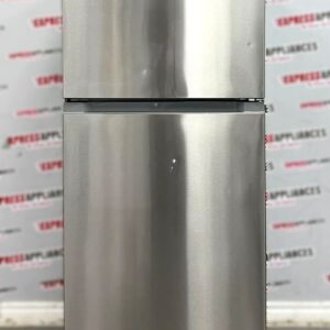 Open Box Element 28” Counter Depth Top Freezer Refrigerator ERT16CGDS-CA For Sale Open Box Element 28” Counter Depth Top Freezer Refrigerator ERT16CGDS-CA For Sale