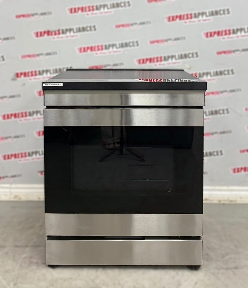 Open Box Samsung 30” Slide-In Induction Stove NSI6DG9900SRAC For Sale Open Box Samsung 30” Slide-In Induction Stove NSI6DG9900SRAC For Sale