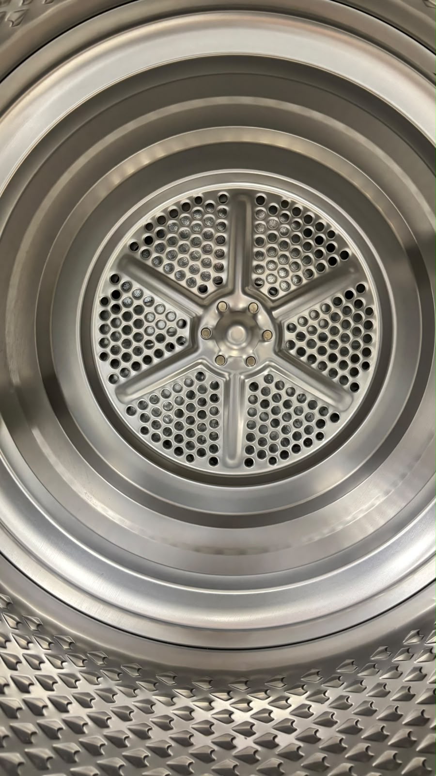 Used Blomberg 24” Electric Stackable Dryer DV17542 For Sale Used Blomberg 24” Electric Stackable Dryer DV17542 For Sale