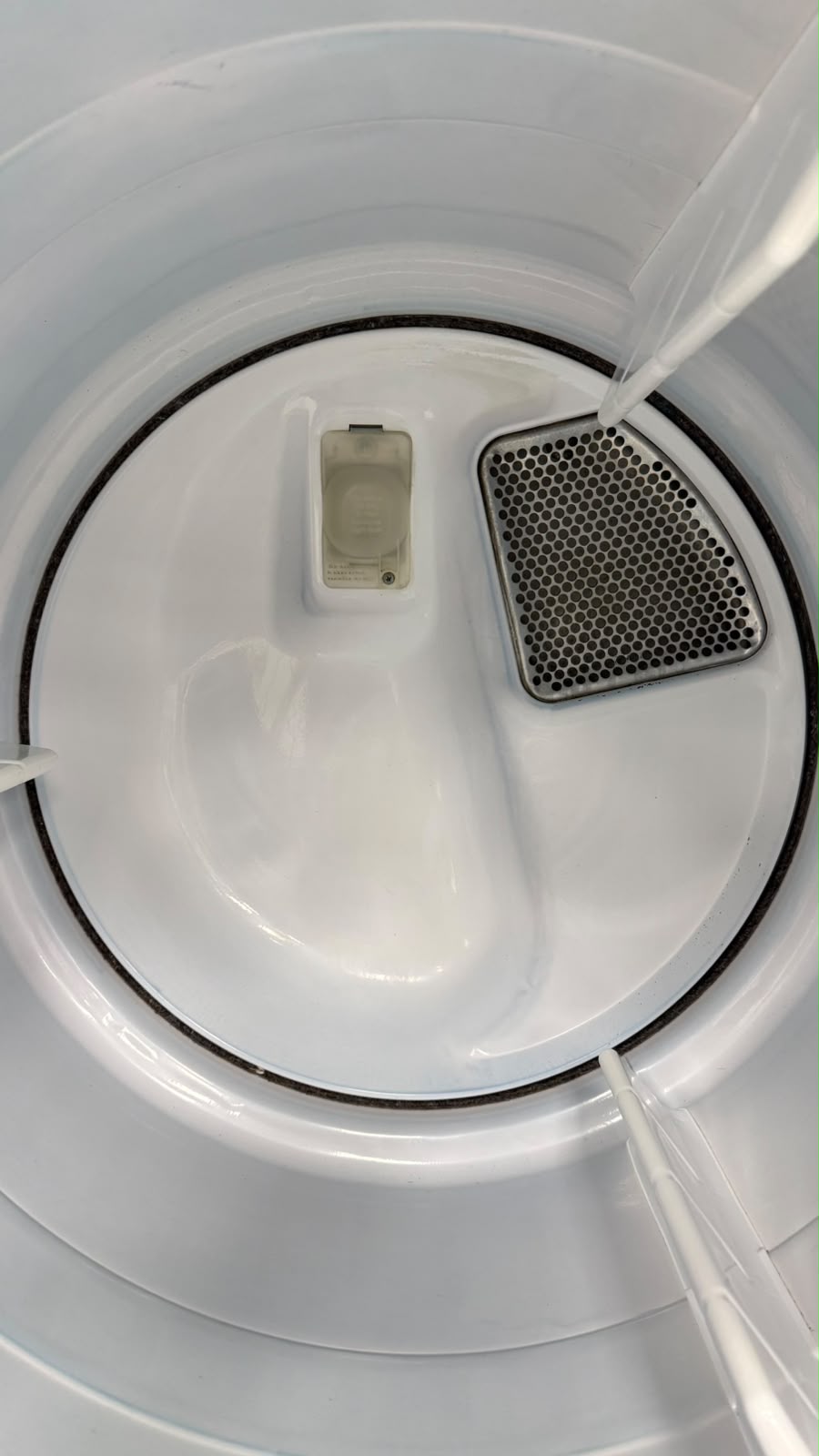 Used Maytag 27” Electric Stackable Dryer YMED9600SQ0 For Sale Used Maytag 27” Electric Stackable Dryer YMED9600SQ0 For Sale