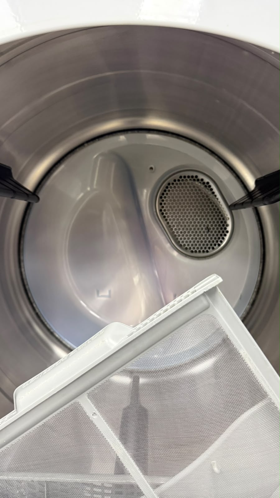 Used Samsung 27” Electric Dryer DV45H7200EW/AC For Sale Used Samsung 27” Electric Dryer DV45H7200EW/AC For Sale