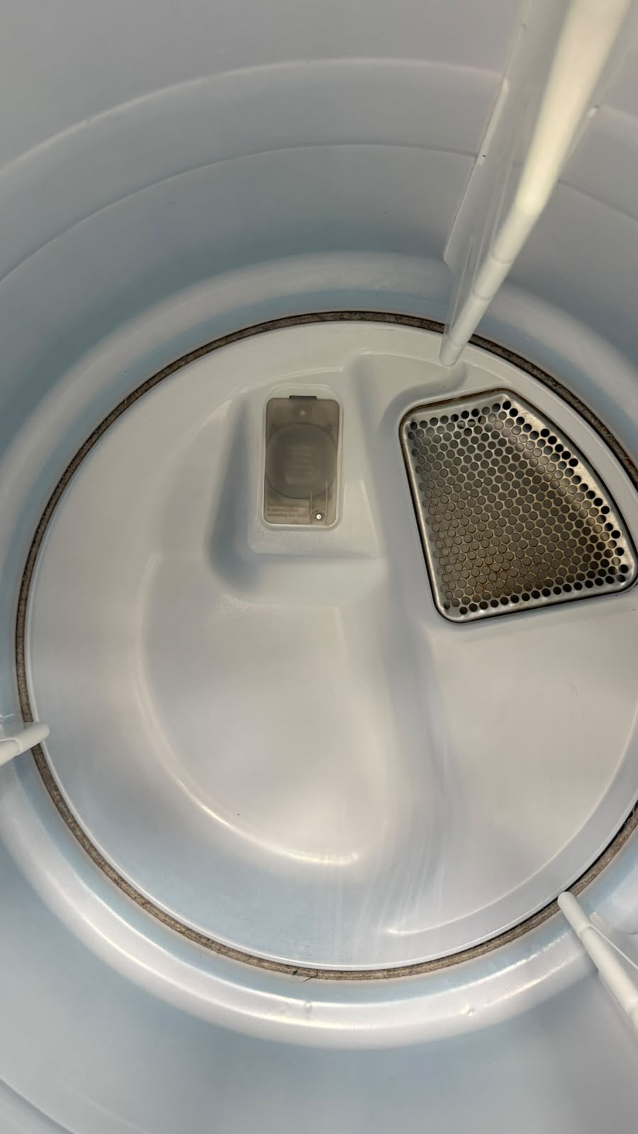 Used Whirlpool 27” Electric Stackable Dryer YWED9050XW2 For Sale Used Whirlpool 27” Electric Stackable Dryer YWED9050XW2 For Sale