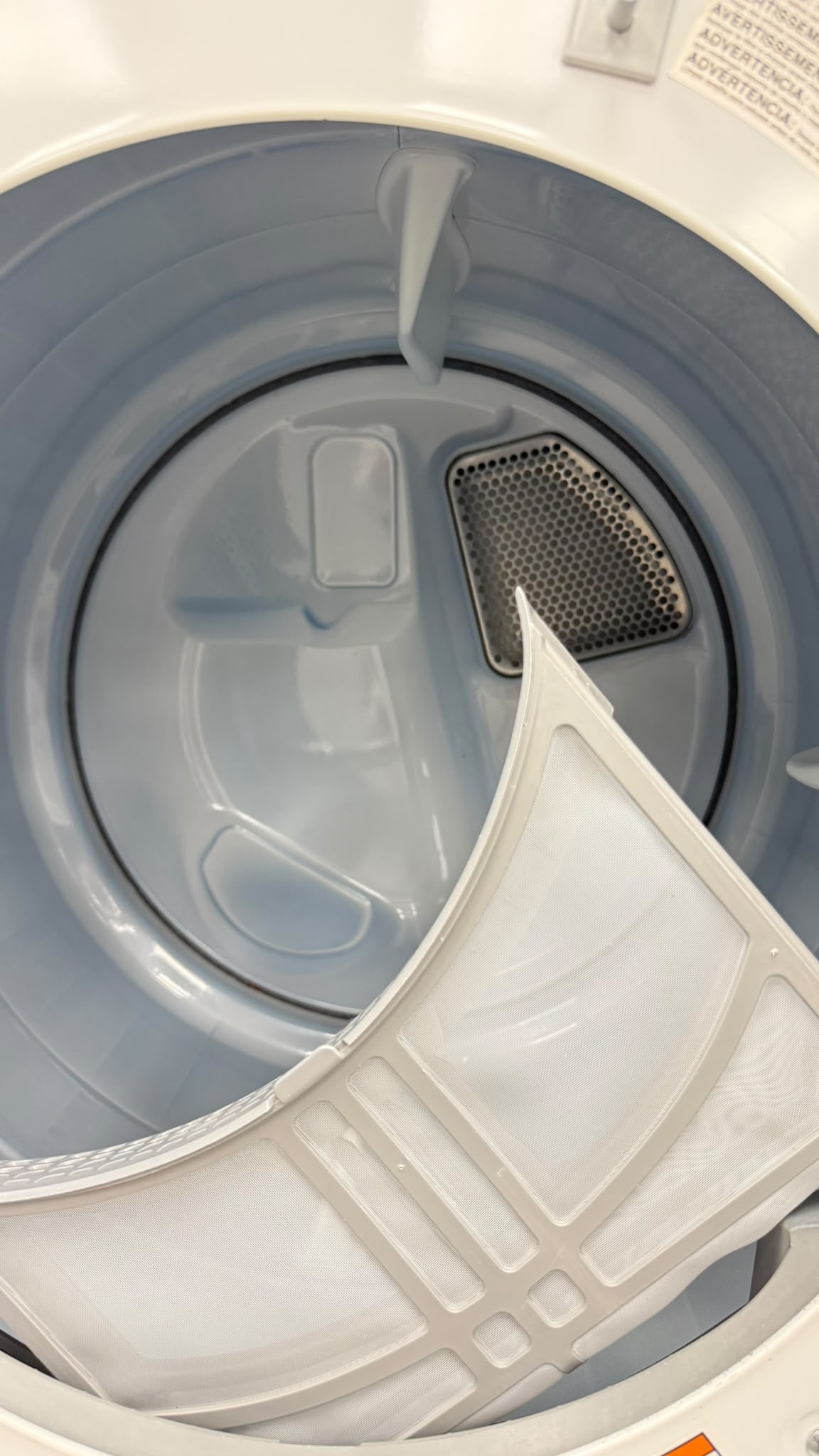 Used Whirlpool 27” Electric Ventless Dryer YWHD560CHW1 For Sale Used Whirlpool 27” Electric Ventless Dryer YWHD560CHW1 For Sale